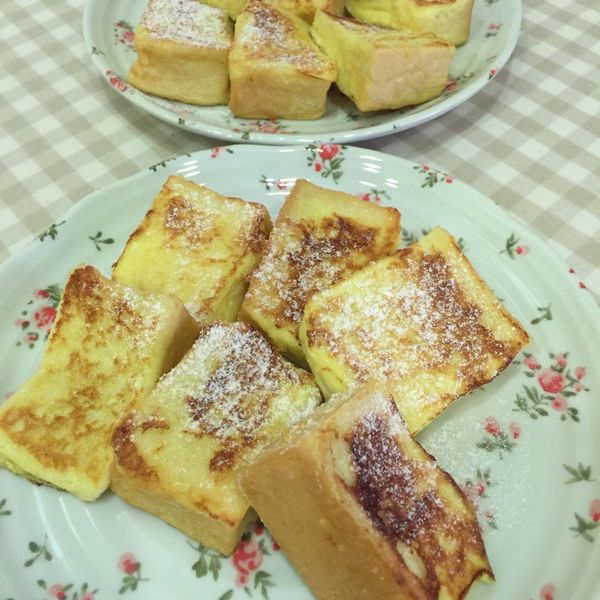 【Take a bread！創意三明治、麵包早餐】基本法式烤吐司方塊 : Karen一起做