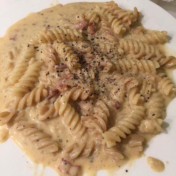 奶油培根義大利麵- 5步驟美味上桌! : ChrisWong1221一起做