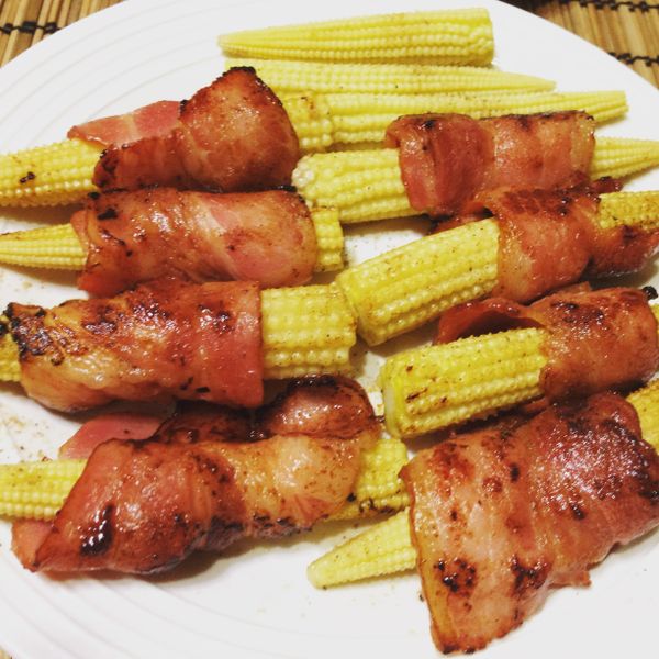 玉米筍培根捲＠Selina Wu : 胡小玲一起做