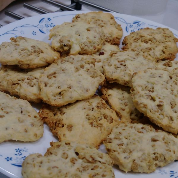 蜂蜜葡萄燕麥餅:Hy Kuan 一起做