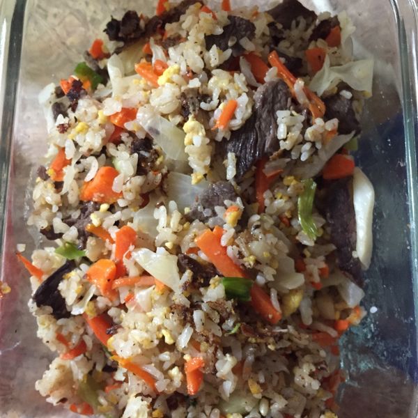 牛肉蛋炒飯:Claire Lee 一起做
