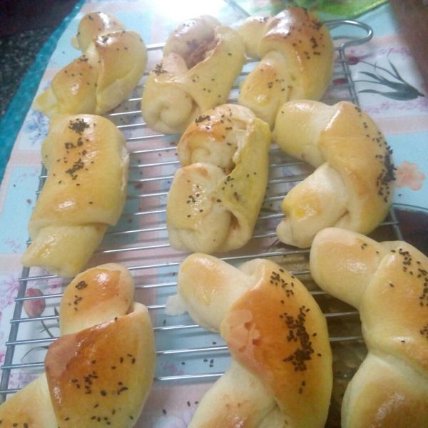 肉鬆小牛角：晴 一起做