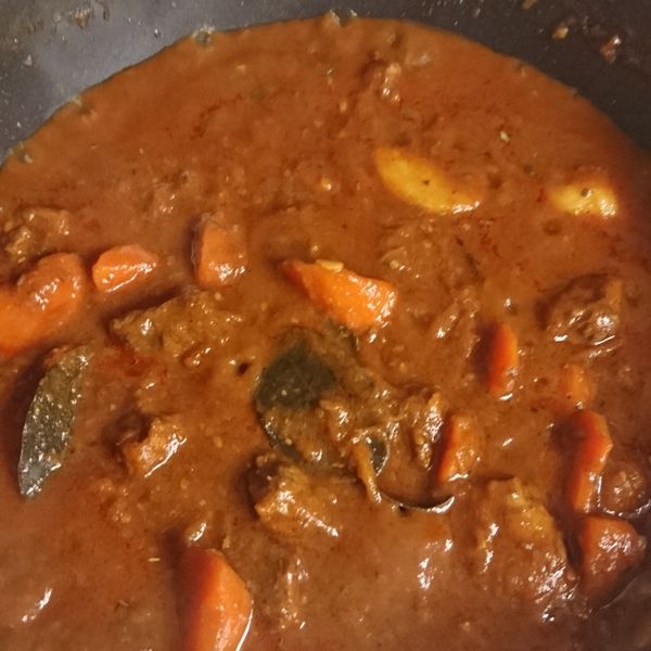 微巴黎風紅酒燉牛肉：Teresa HY Chuang 一起做