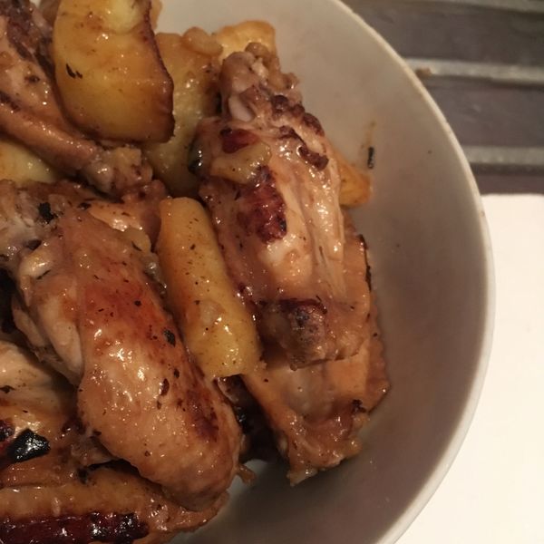 薯仔炆雞翼  Stewed Chicken Wings with Potato：kwanylau8 一起做