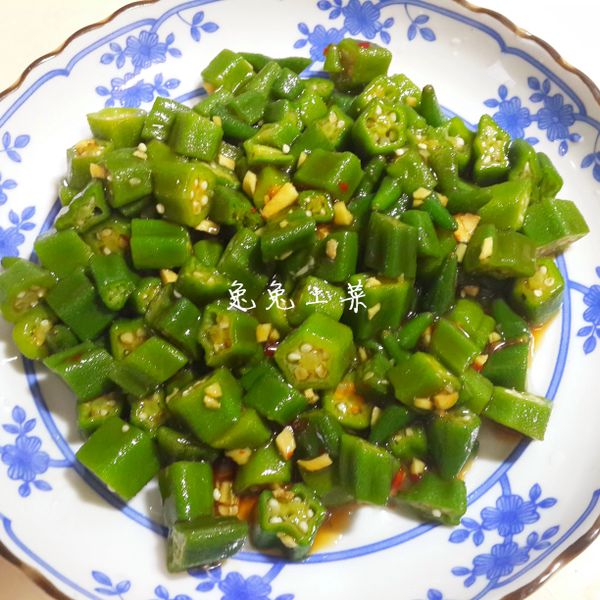 涼拌 泰國秋葵 : 兔兔上菜一起做