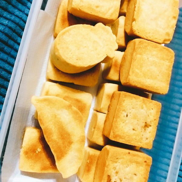 鳳梨酥 : Yi Jhen Sung一起做