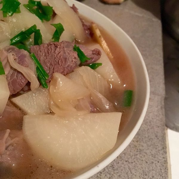 日式蘿蔔燉牛肉食譜：只要五步驟 : kwanylau8一起做