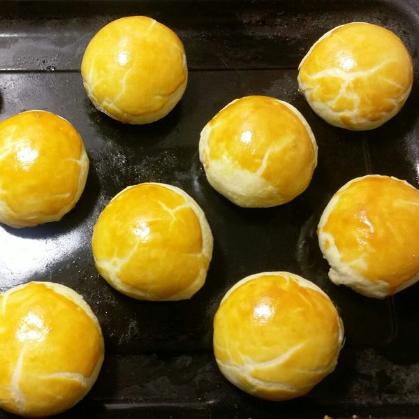 蛋黃酥 : Sophie  Chine一起做