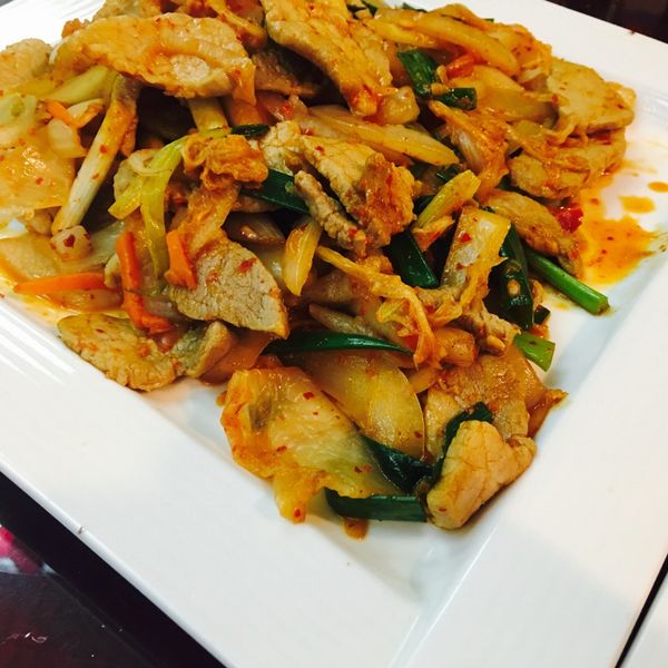 泡菜炒豬肉：Vickiebaby Lin 一起做