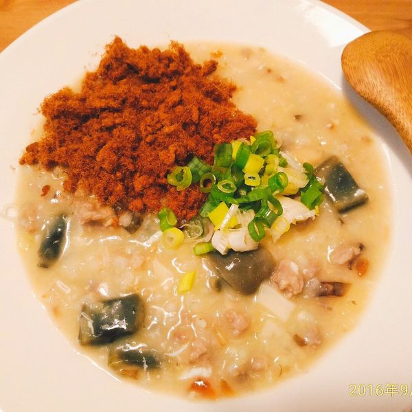 皮蛋瘦肉粥 : 吳媽咪一起做
