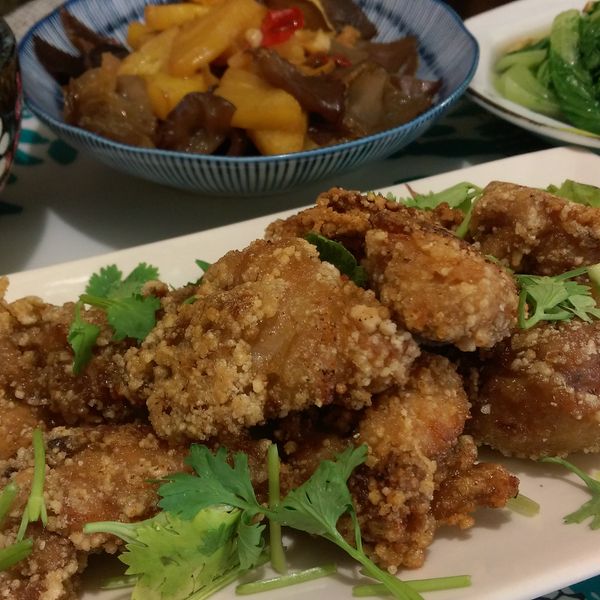 undefined：謝婉盈 一起做