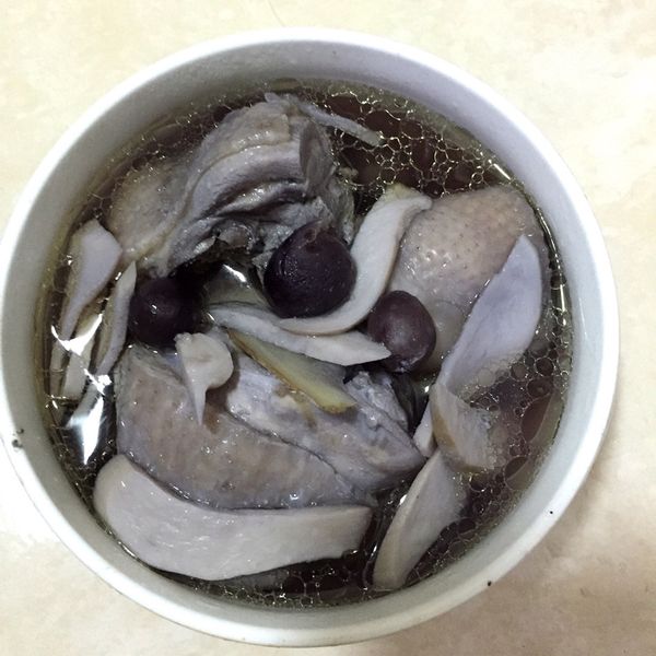 新鮮葡萄雞湯 : 亮亮一起做