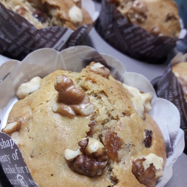 桂圓核桃杯子蛋糕:♥吃貨人生♥ 一起做