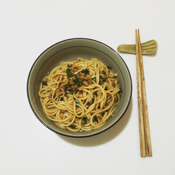 醬拌麵 : 黃燕玲一起做