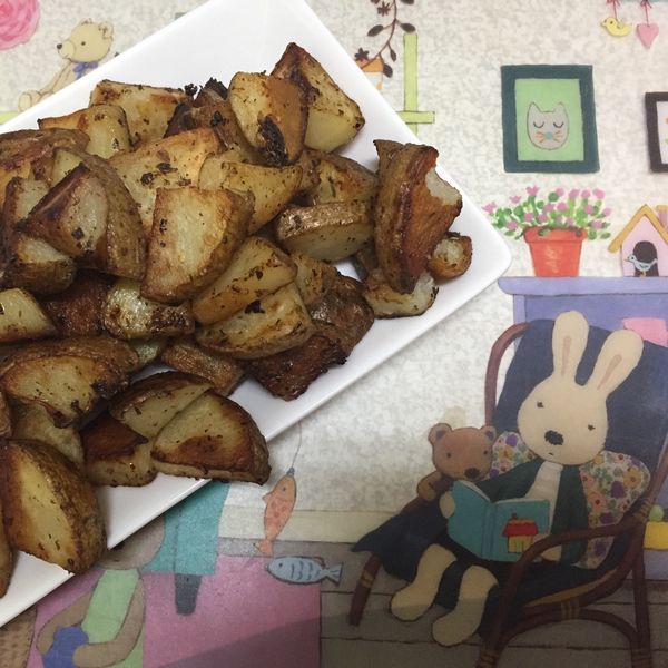 [歐風料理］烤馬鈴薯塊💛💛💛～ : Pin pin一起做