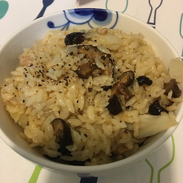 一鍋到底之香菇雞燉飯(鑄鐵鍋料理)：Tiffany Chen 一起做