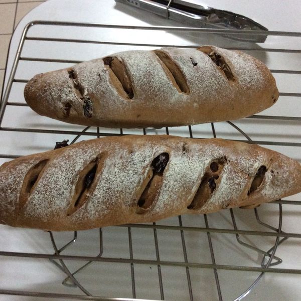 酒香桂圓核桃麵包：羅偵源 一起做