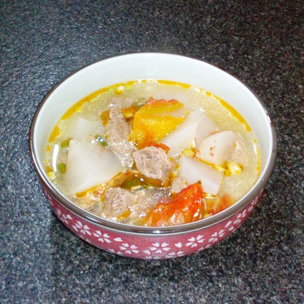 番茄蘿蔔牛腩湯 : shine一起做