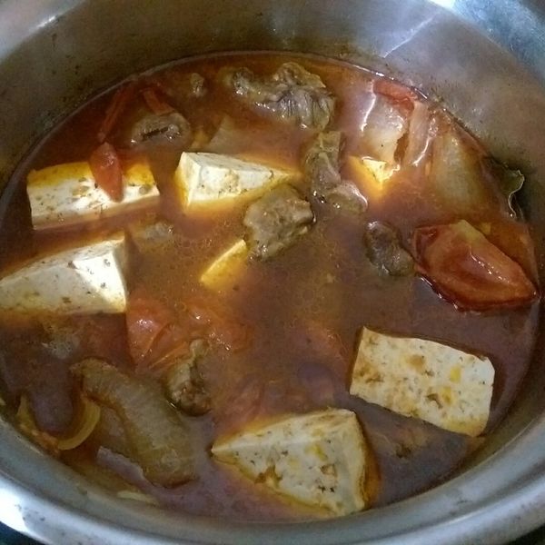 番茄燉牛肉_電鍋料理 零廚藝好滋味 : 林國卿一起做