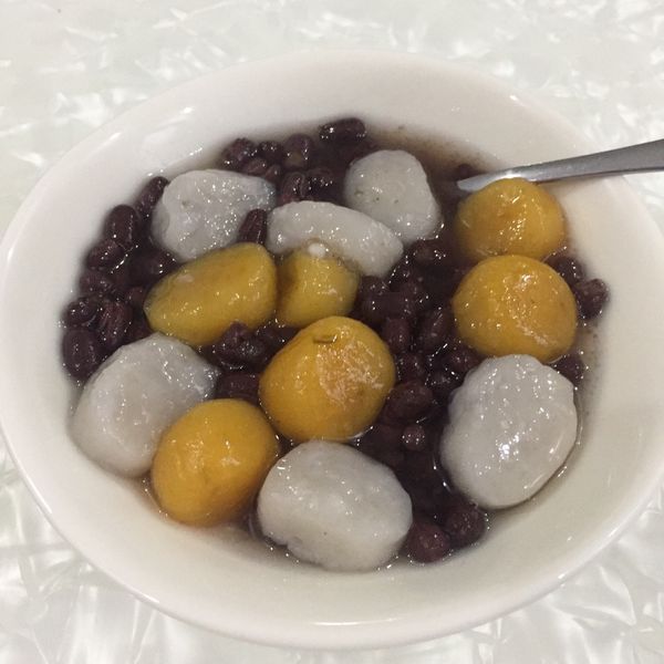 超簡單Q彈地瓜芋圓 : Livia 一起做