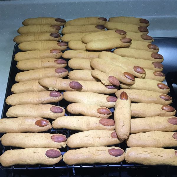 [萬聖節]~巫婆手指餅乾 : Mrs. Shan 一起做