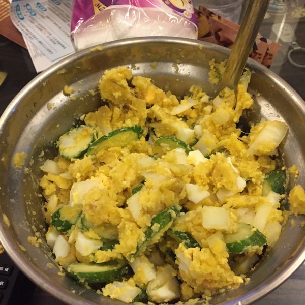 [減肥食譜] 地瓜泥沙拉：Wei Shiang  K 一起做