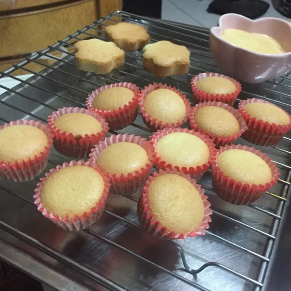 古早雞蛋糕 【免發粉】 : 莊雁雁一起做