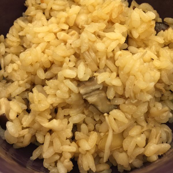 香菇麻油雞飯：鄭琦琦 一起做