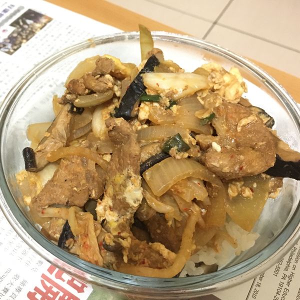 泡菜豬肉蓋飯：Shihya Wang 一起做
