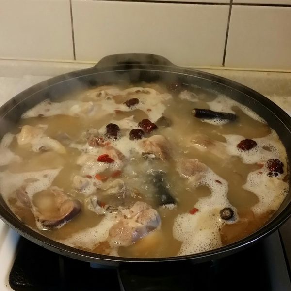 麻油雞湯：Jessica Chen 一起做