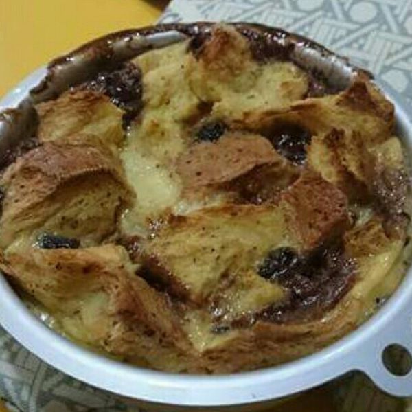 巧克力麵包布丁：黃馨瑩 一起做