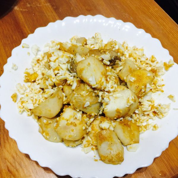 【簡易家常菜】蒜蓉金沙杏鮑菇：何佩樺 一起做