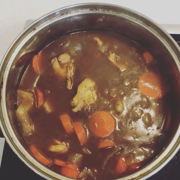 今天來吃咖哩飯哦：Pauline 一起做