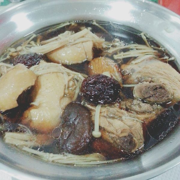 藥膳燉雞湯 : ♥yaya meow♥一起做