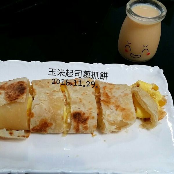 玉米起司蔥抓餅:伊的親子早餐日記 一起做