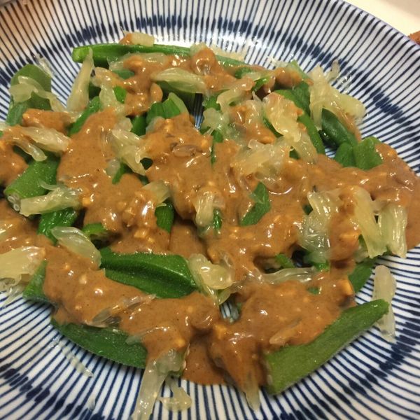 胡麻醬秋葵西柚沙拉：Shih-Kuang Yang 一起做