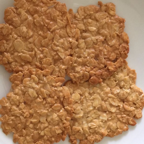 香、酥、脆的杏仁瓦片 : 媽媽在廚房一起做