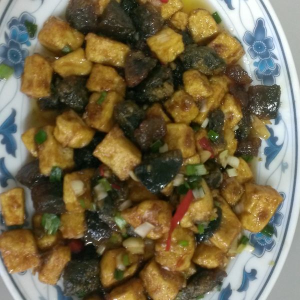 「李錦記舊庄特級蠔油125週年」香酥豆腐皮蛋 : 張惠珊一起做