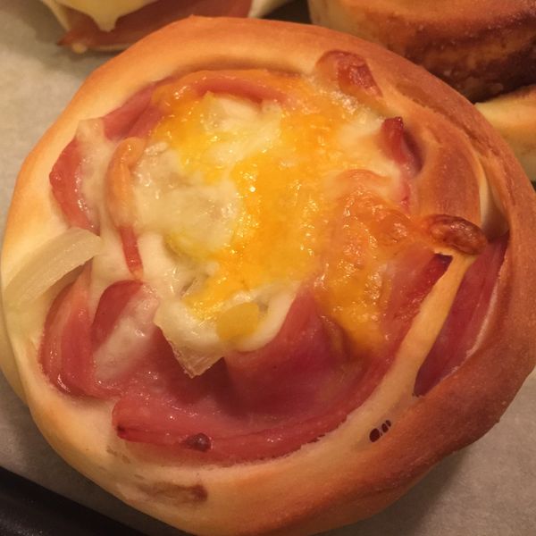 洋蔥火腿起司麵包『Panasonic製麵包機』 : 張雅雯一起做