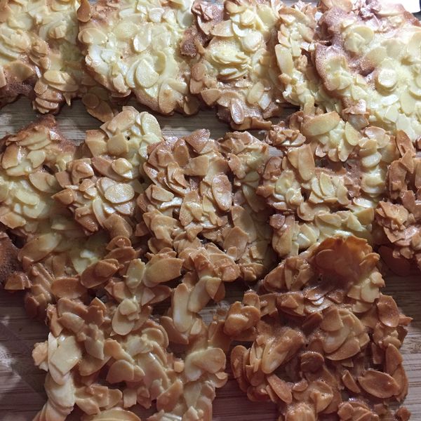 香、酥、脆的杏仁瓦片 : 華圈圈一起做