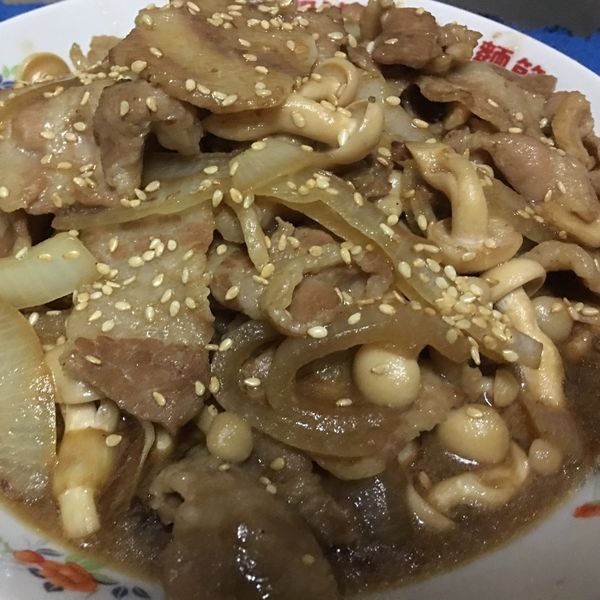 (簡易快速)照燒洋蔥炒肉片 : Weng Yichun一起做