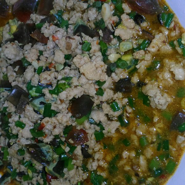 undefined：Pei Pei 吳 一起做