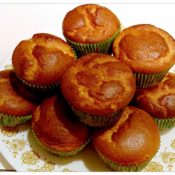 蜂蜜杯子蛋糕(無油無泡打粉低糖)(影音) : Amy一起做