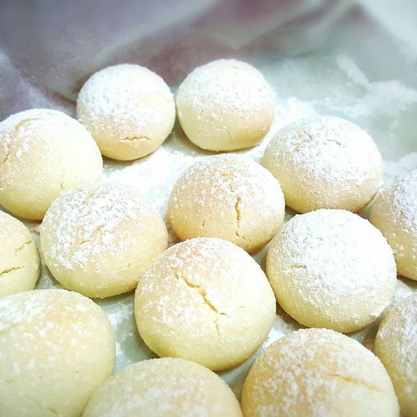 入口即溶雪球餅乾：鍾靜儀 一起做