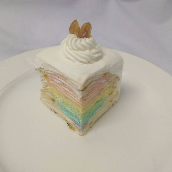 《養樂多彩虹千層蛋糕》閒妻涼姆：熱愛烘焙的女子❤️ 一起做