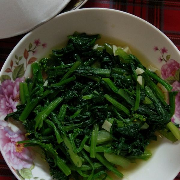 清炒油菜花：料理新手 一起做