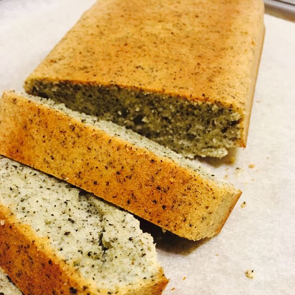 芝麻磅蛋糕(減糖減油版)：Yesmina Su 一起做