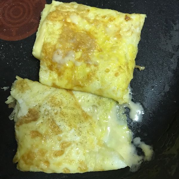 懶人料理：牽絲起司蛋捲燒：紫紫 一起做