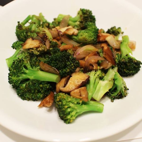 香菇炒綠花椰菜 : 楊朝富一起做