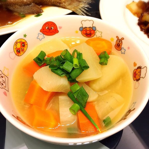 ♥我的手作料理♥ 蘿蔔味噌湯 : Sherry Kao一起做